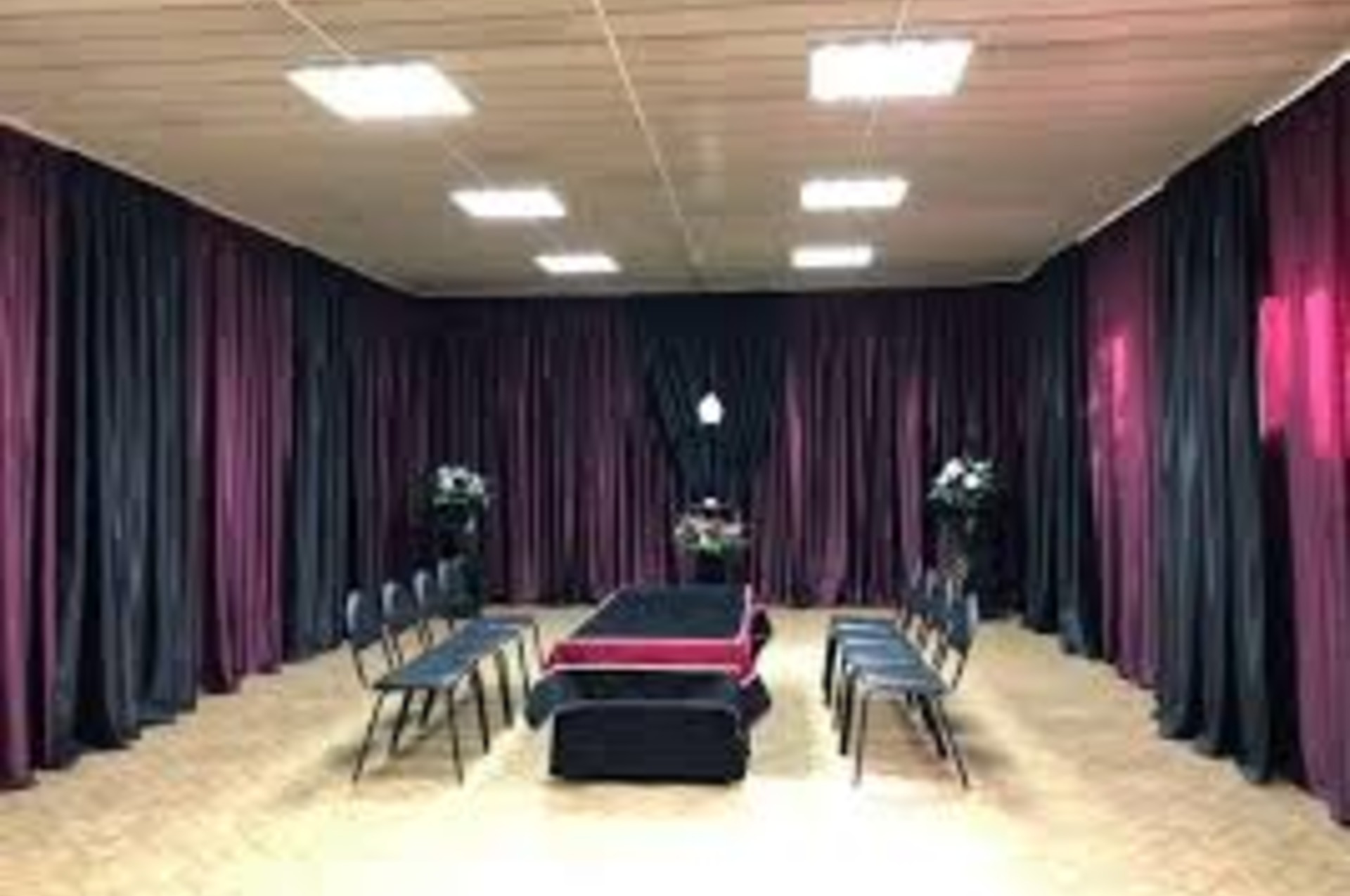 траурна зала - комплексне прибирання