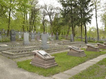 Куренівське кладовище