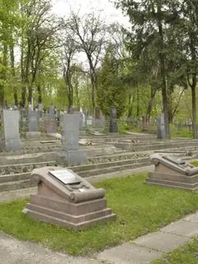 Куренівське кладовище