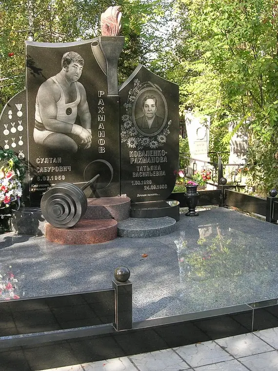 Сімейні склепи - Благоустрій могил